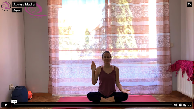 Minipráctica: Abhaya Mudra